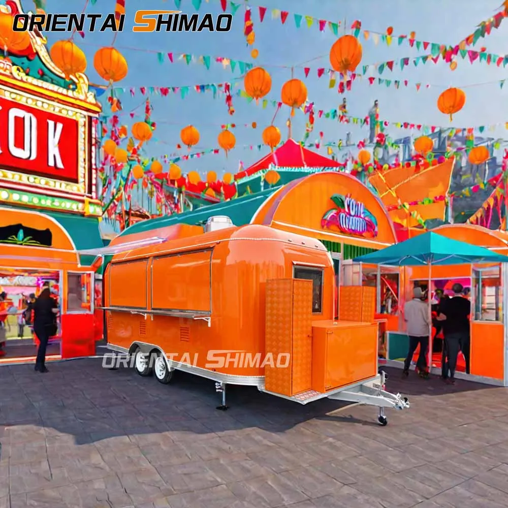 Прославите на летната краткоденица зујат со мобилна приколка за храна која носи гозба со храна