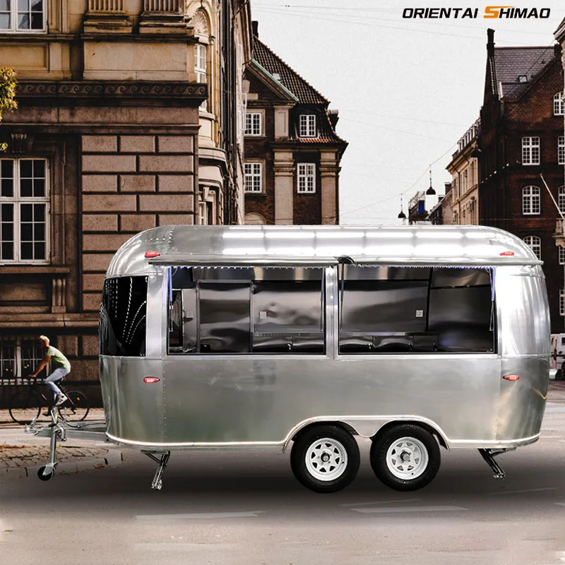 Камион за храна од алуминиум Airstream