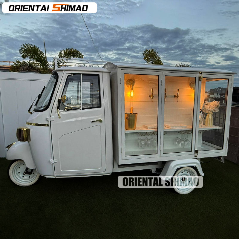 Камион за приколки со трицикли